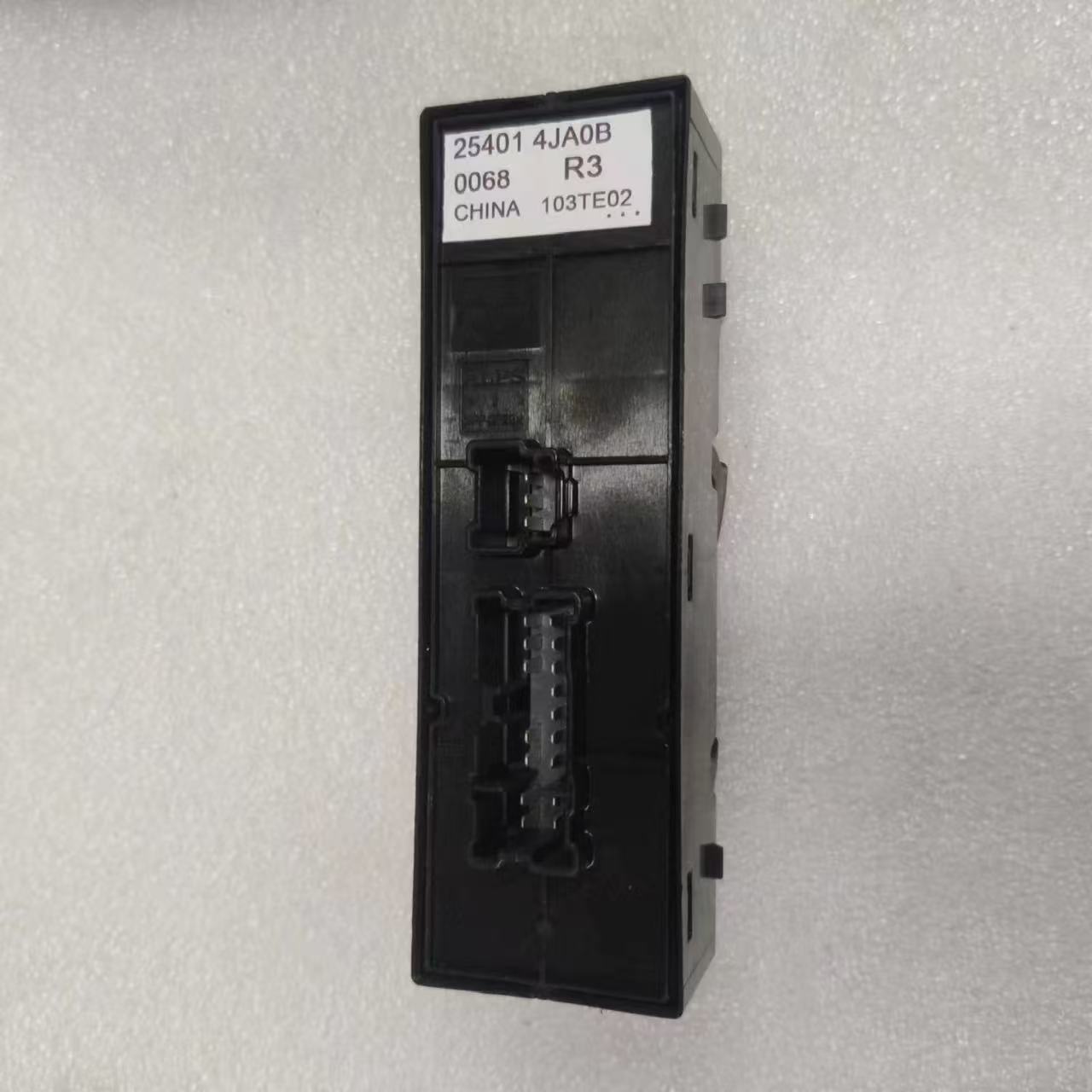 Dongfeng Rich 6 Pickup Truck Left Front Door Power Window Switch Assembly
