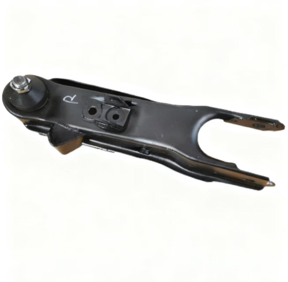 D22 Pickup Lower Control Arm Assembly for 2WD and 4WD Models