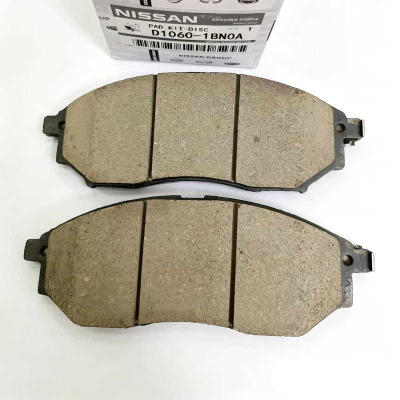 Front Brake Pads for Paladin & D23 Pickup