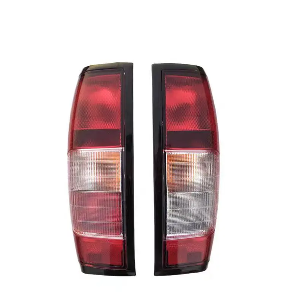 rear brake light is the rear tail light of the Dongfeng Rich 6.D22 .D23.P11.P15